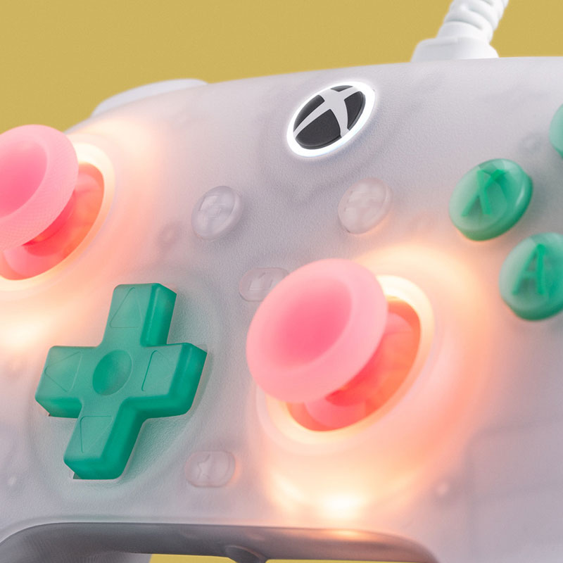 8BitDo Ultimate Mini Wired Controller for Xbox image 4